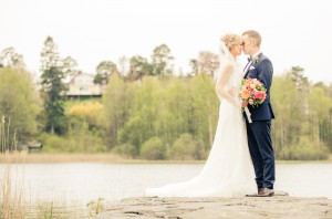 Bröllopsfoto vid Råda Säteri - Lina och Johan - Foto: Viktor Sundberg